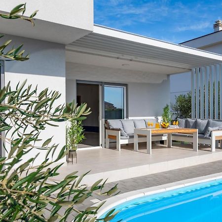 שיבניק Villa Jadrija Beach מראה חיצוני תמונה