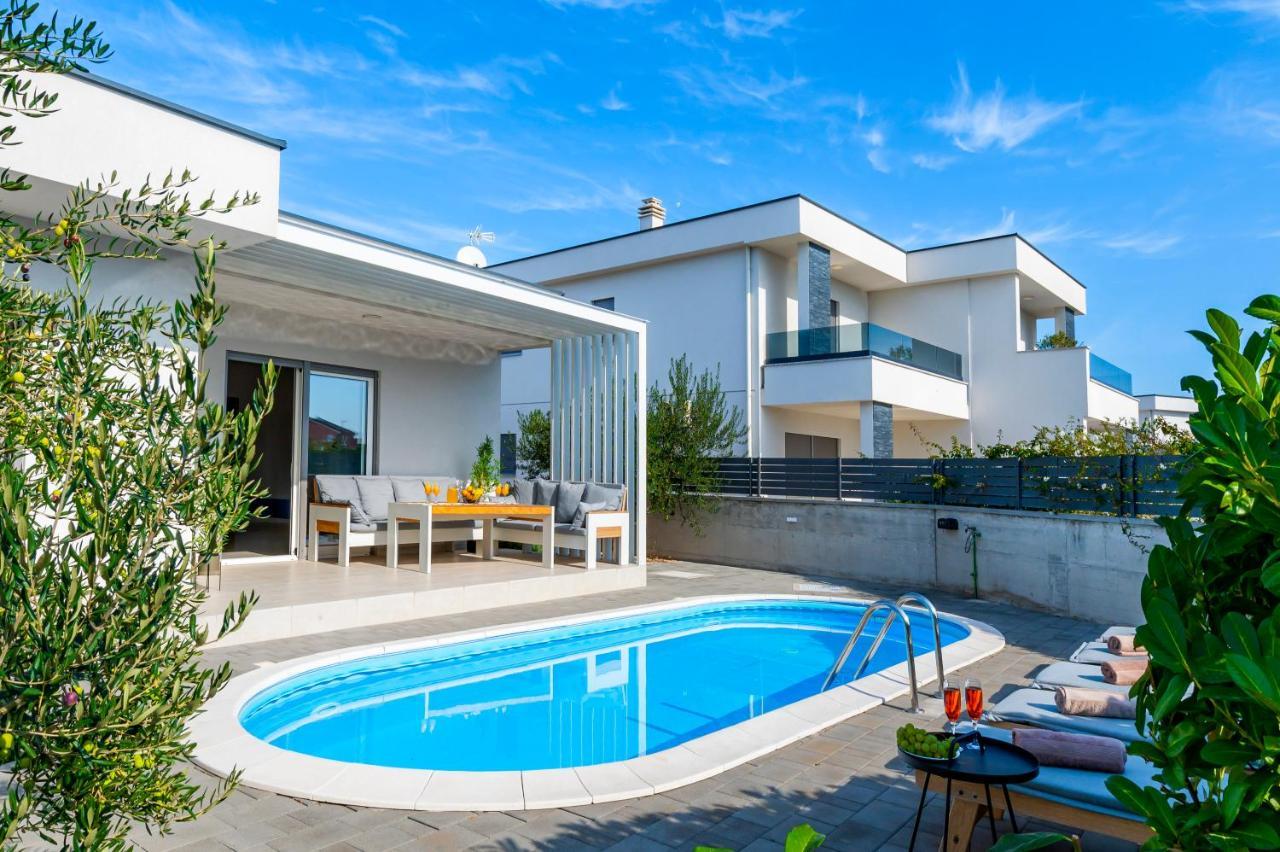 שיבניק Villa Jadrija Beach מראה חיצוני תמונה