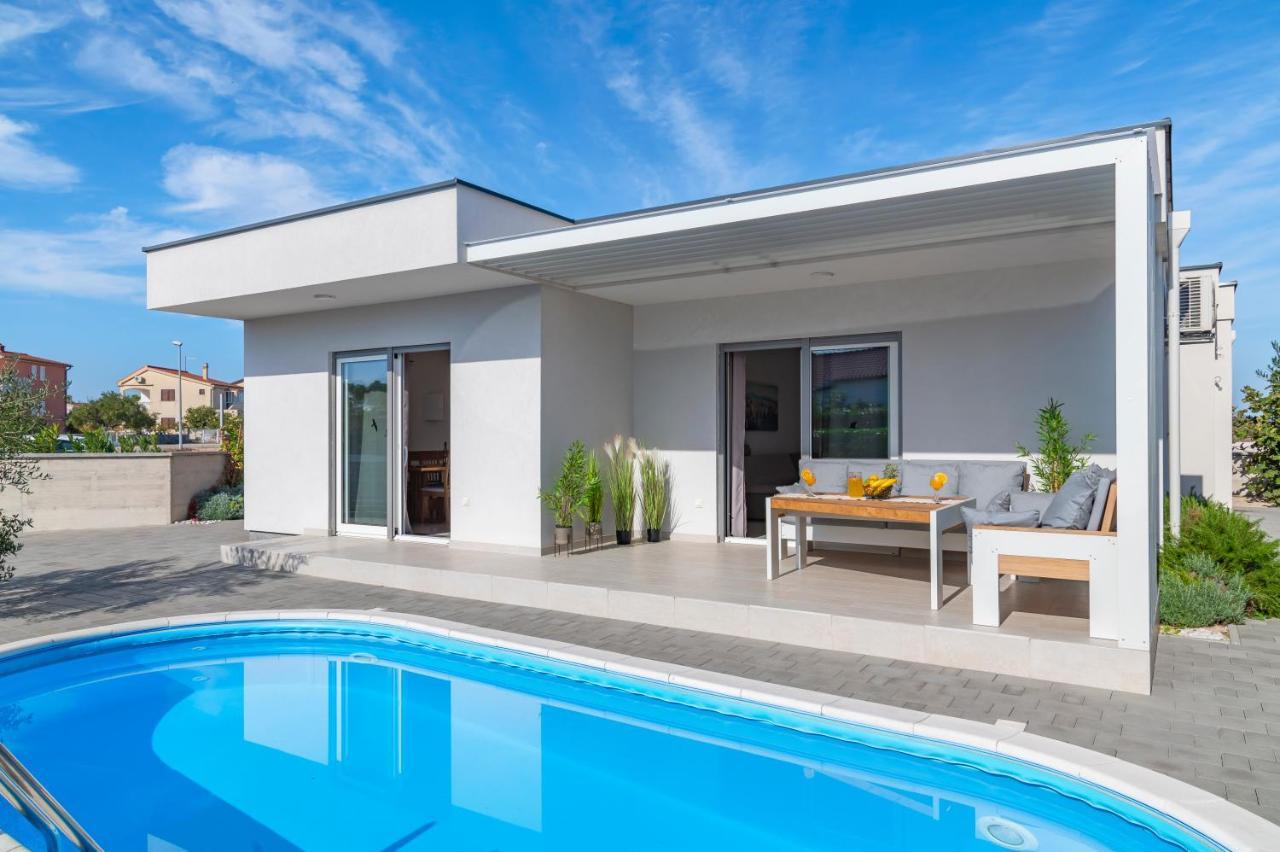 שיבניק Villa Jadrija Beach מראה חיצוני תמונה