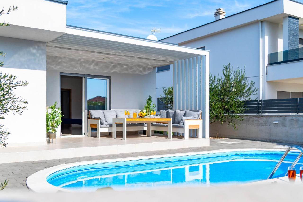 שיבניק Villa Jadrija Beach מראה חיצוני תמונה