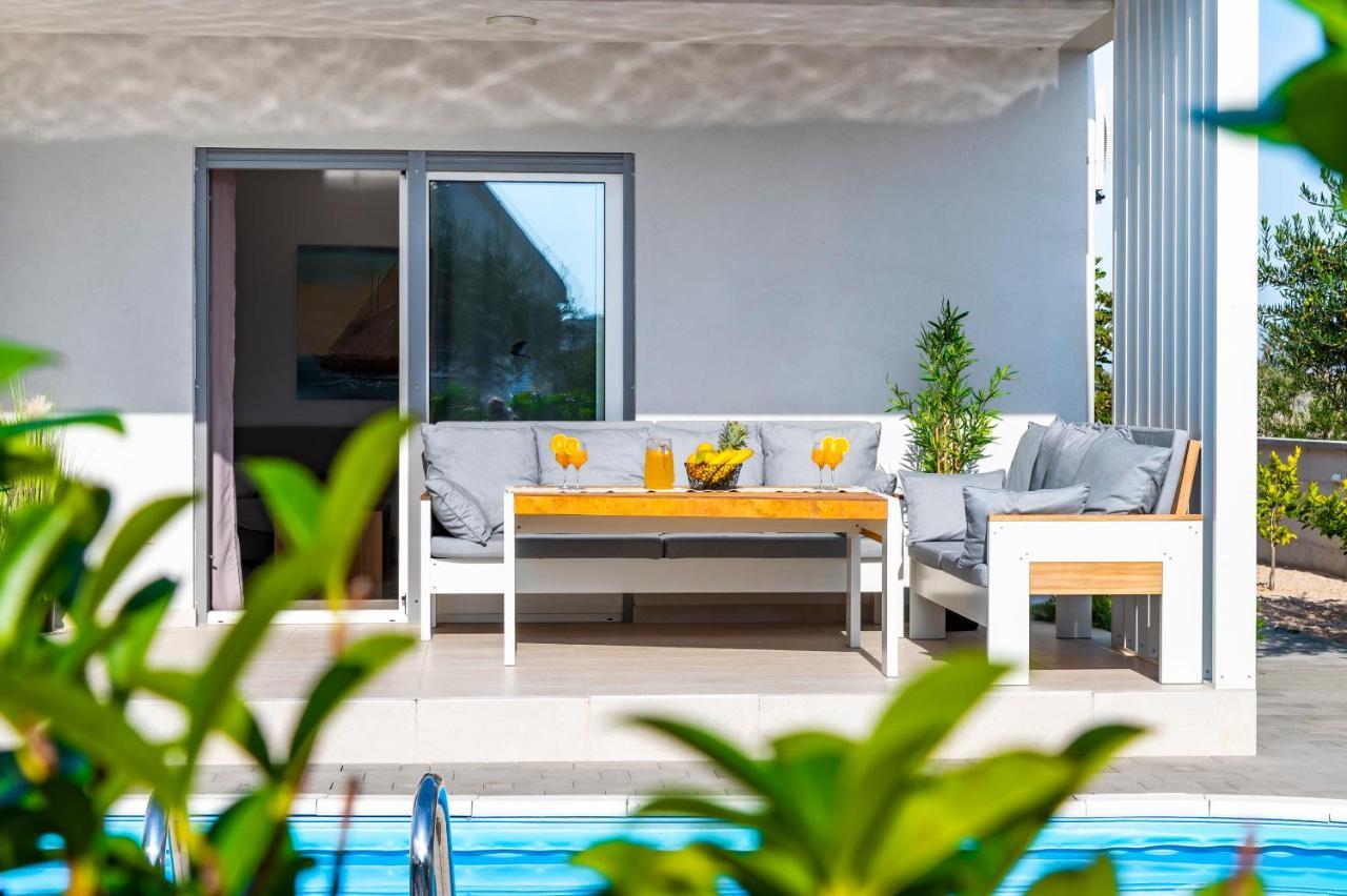 שיבניק Villa Jadrija Beach מראה חיצוני תמונה
