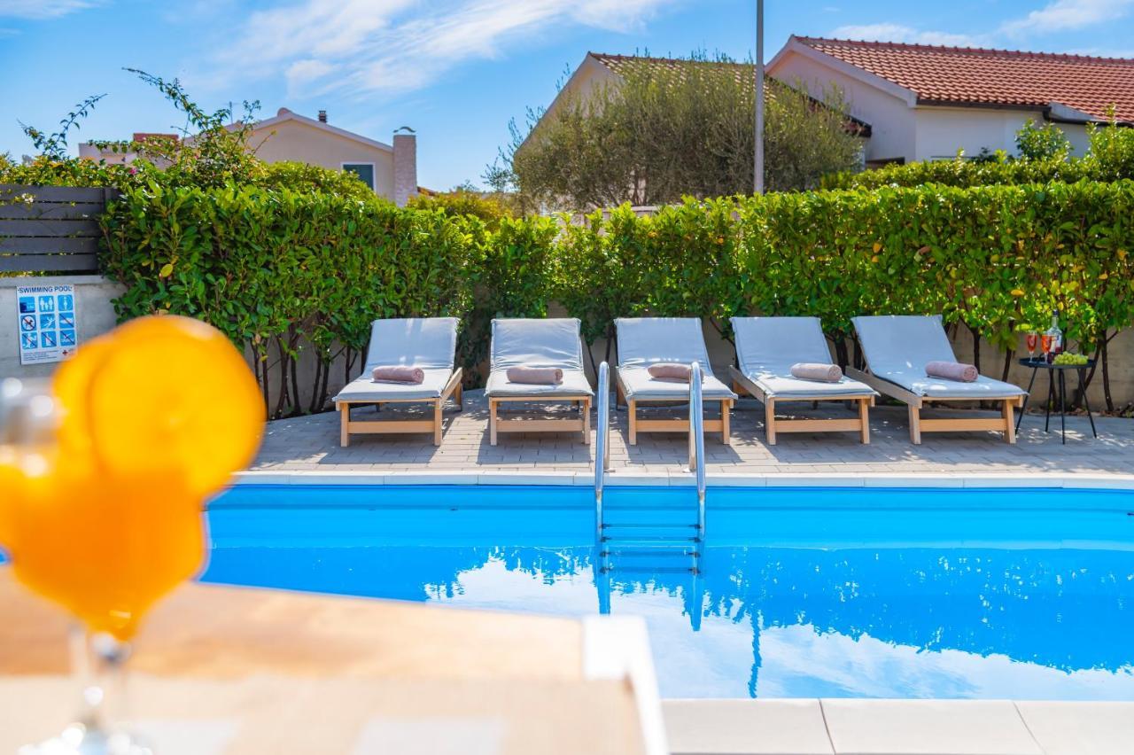 שיבניק Villa Jadrija Beach מראה חיצוני תמונה