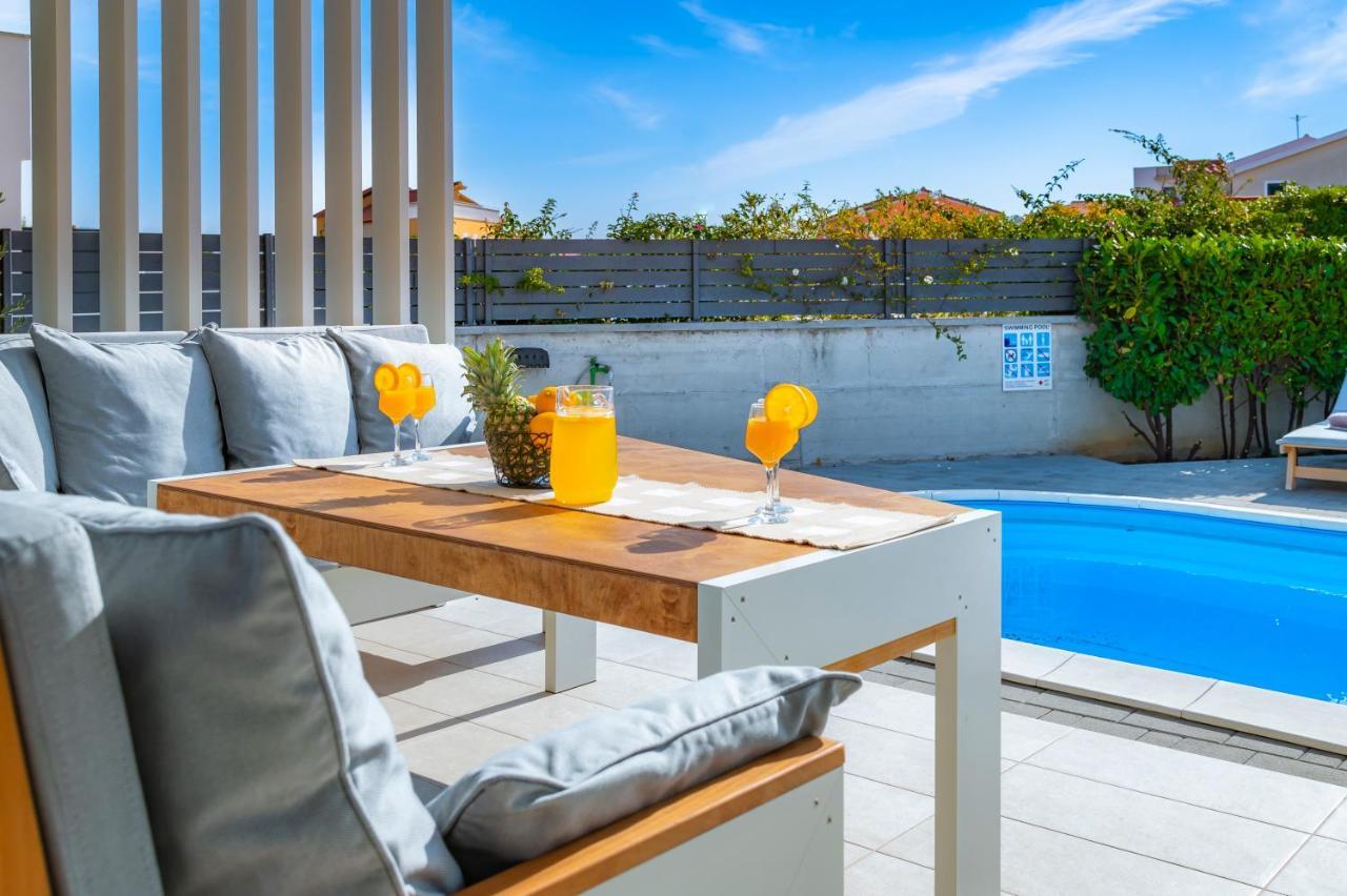 שיבניק Villa Jadrija Beach מראה חיצוני תמונה