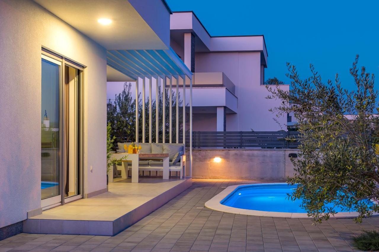 שיבניק Villa Jadrija Beach מראה חיצוני תמונה