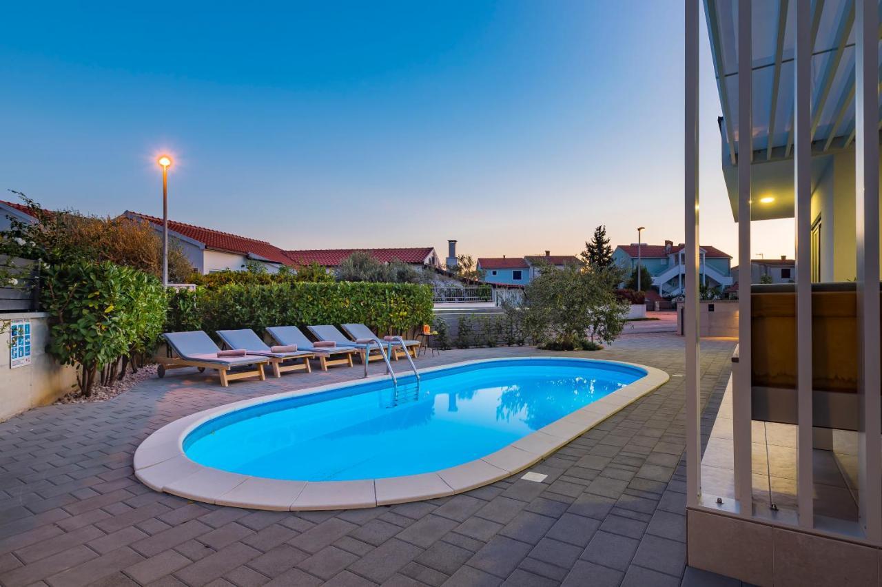 שיבניק Villa Jadrija Beach מראה חיצוני תמונה